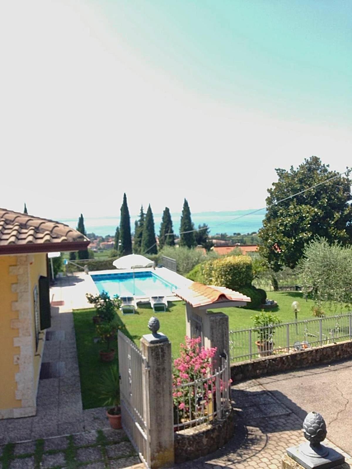 Poli Villa'S Apartment バルドリーノ エクステリア 写真